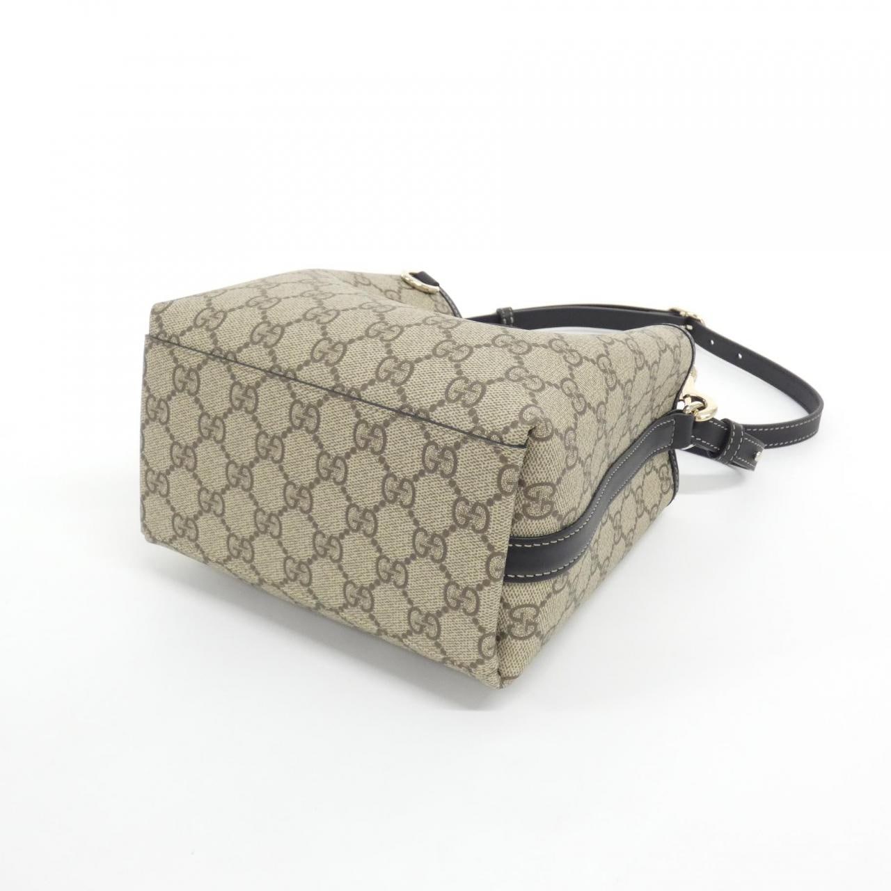 【新品】グッチ GG EMBLEM 815118 FAD6L バッグ