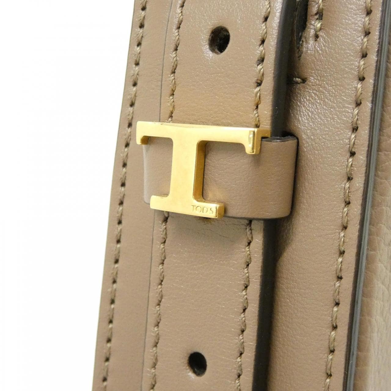 トッズ OBOE XBWAORS0200P6YC403 ショルダーバッグ