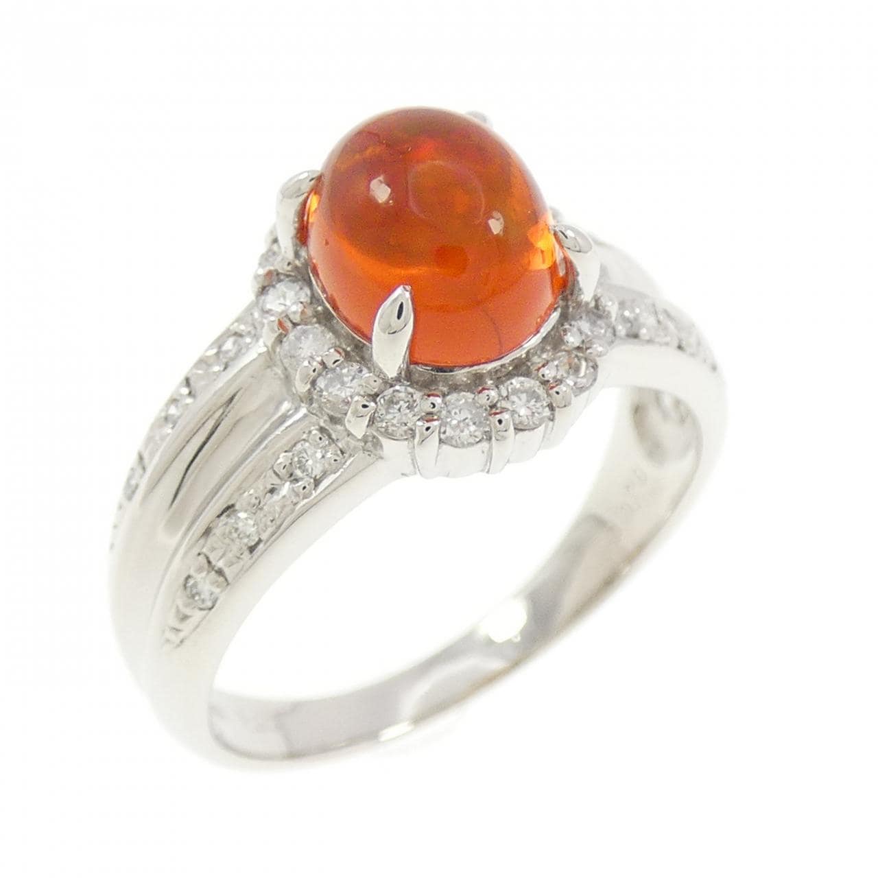 PT900 OPAL Ring 1.32 CT