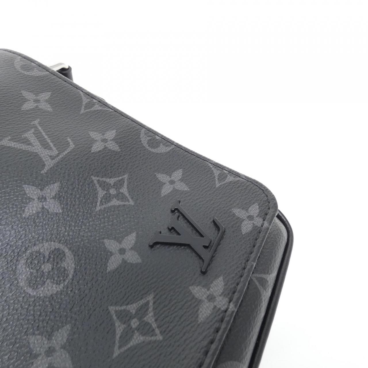 ルイヴィトン モノグラム エクリプス ディストリクト PM M46255 ショルダーバッグ