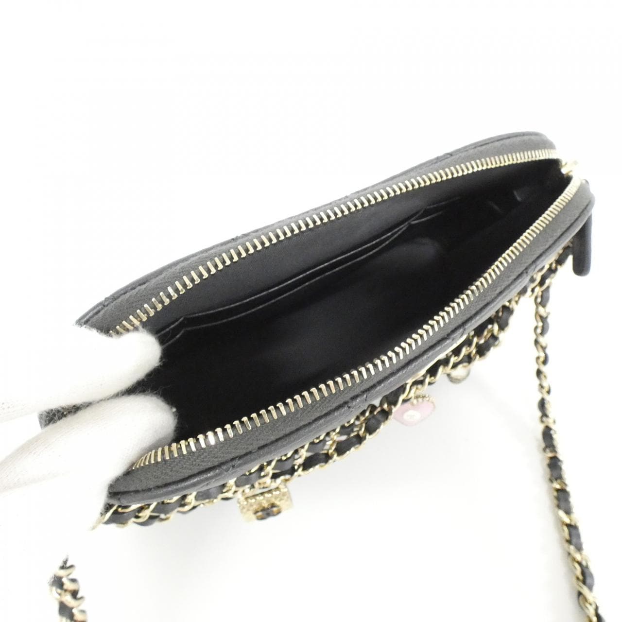 シャネル AP4526 チェーンクラッチ