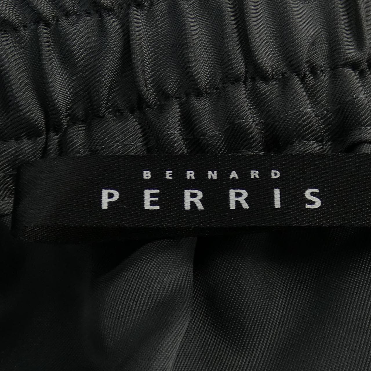 BERNARD PERRIS パンツ