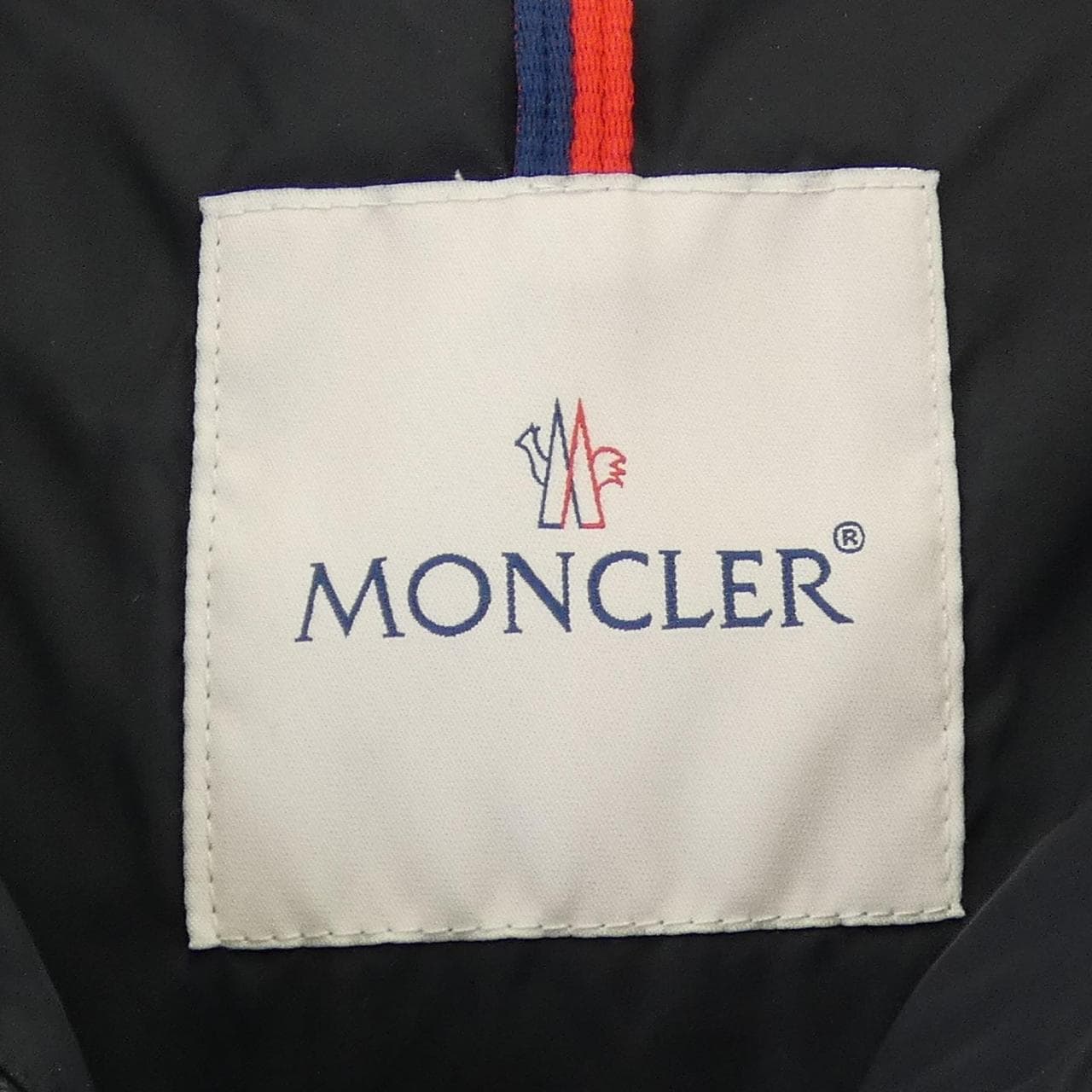 モンクレール MONCLER BETULA ダウンジャケット