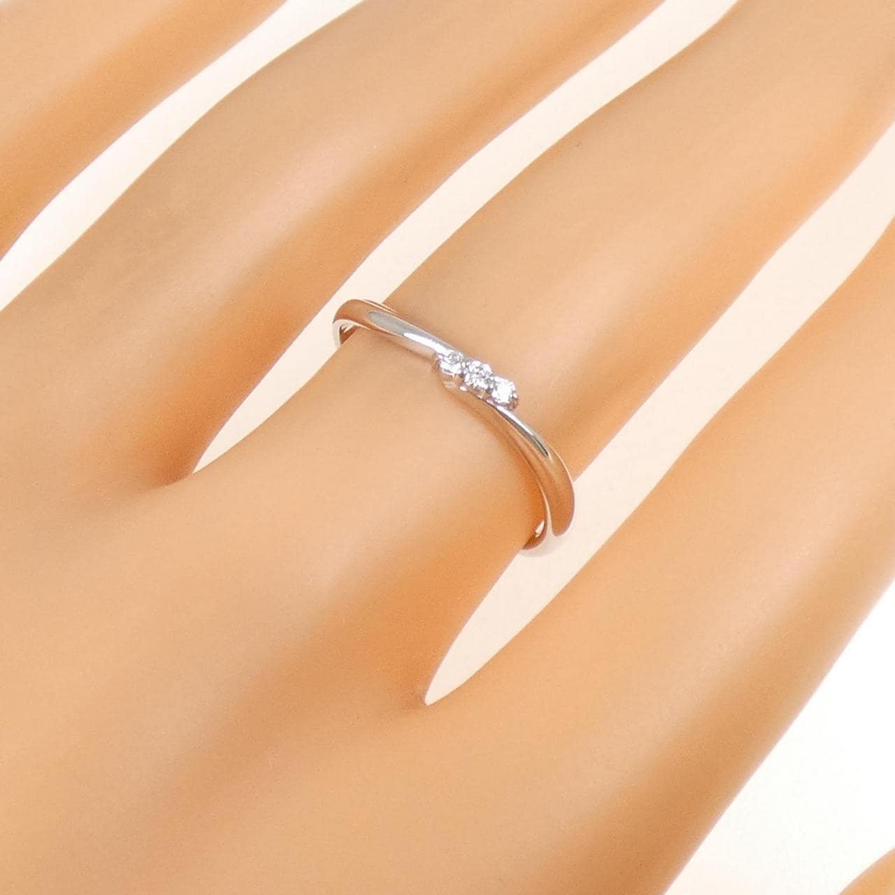 PT950 ダイヤモンド リング 0.05CT