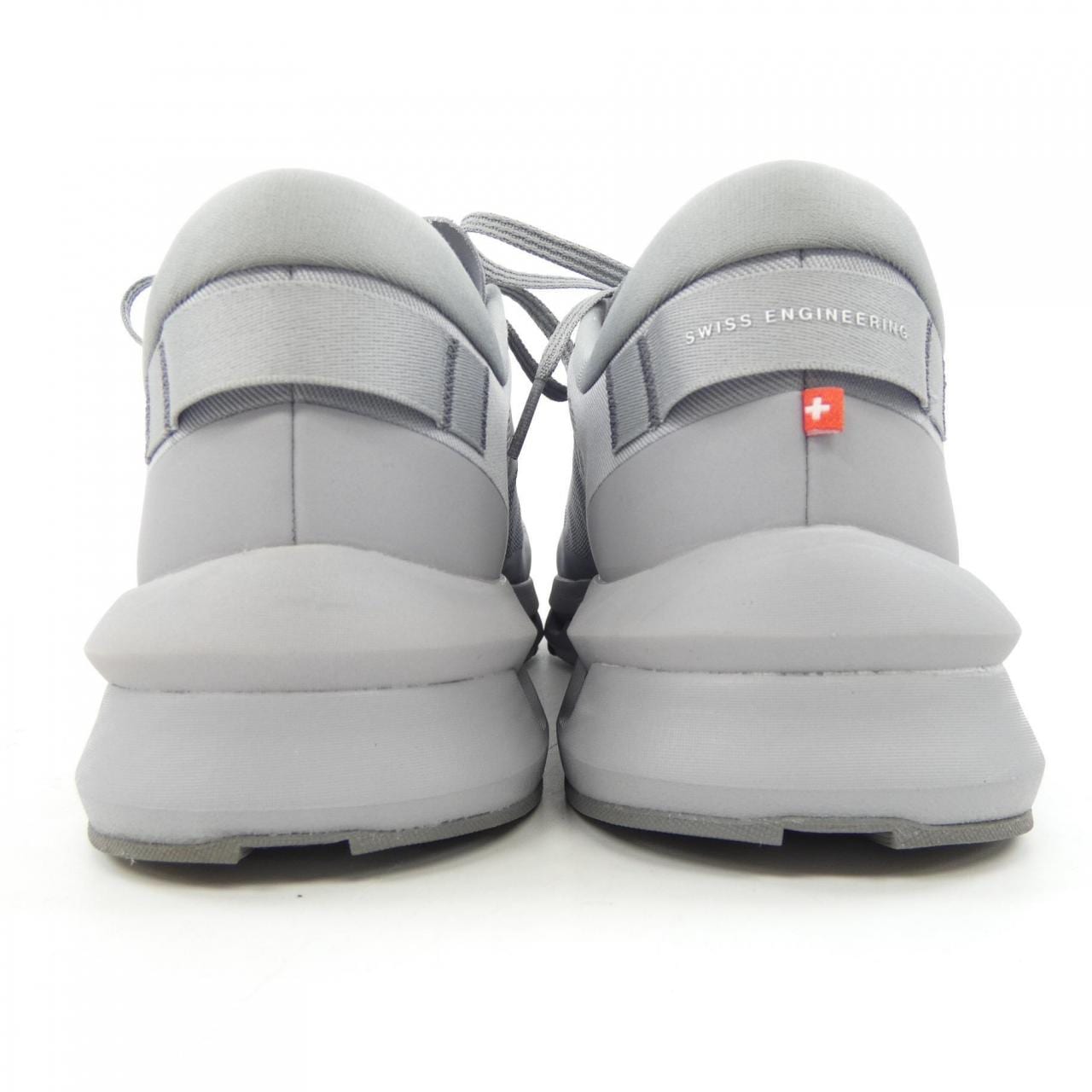 オン On スニーカー