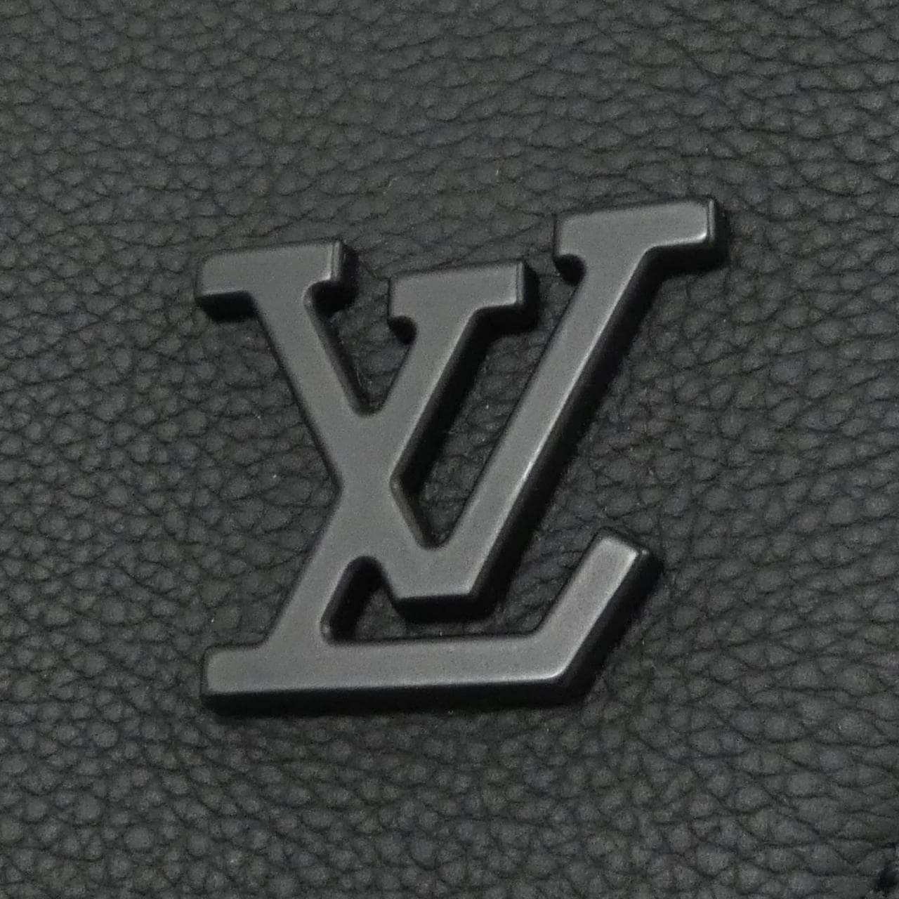 ルイヴィトン LVアエログラム テイクオフ メッセンジャー M57080 ショルダーバッグ