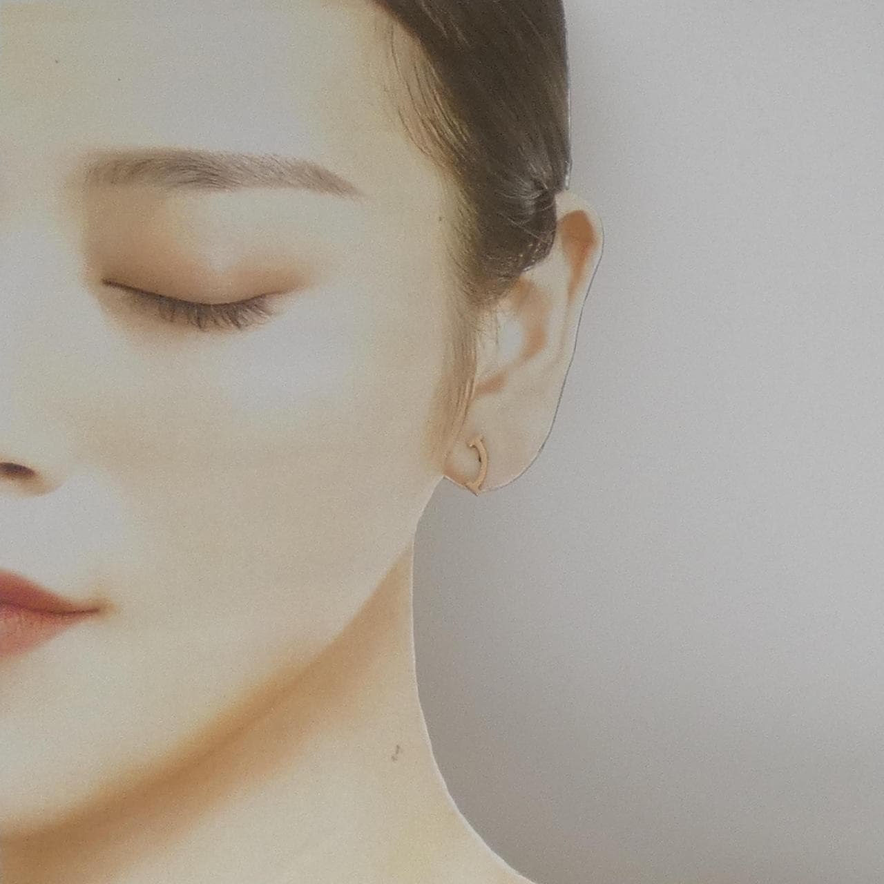 ティファニー Tスマイル ピアス