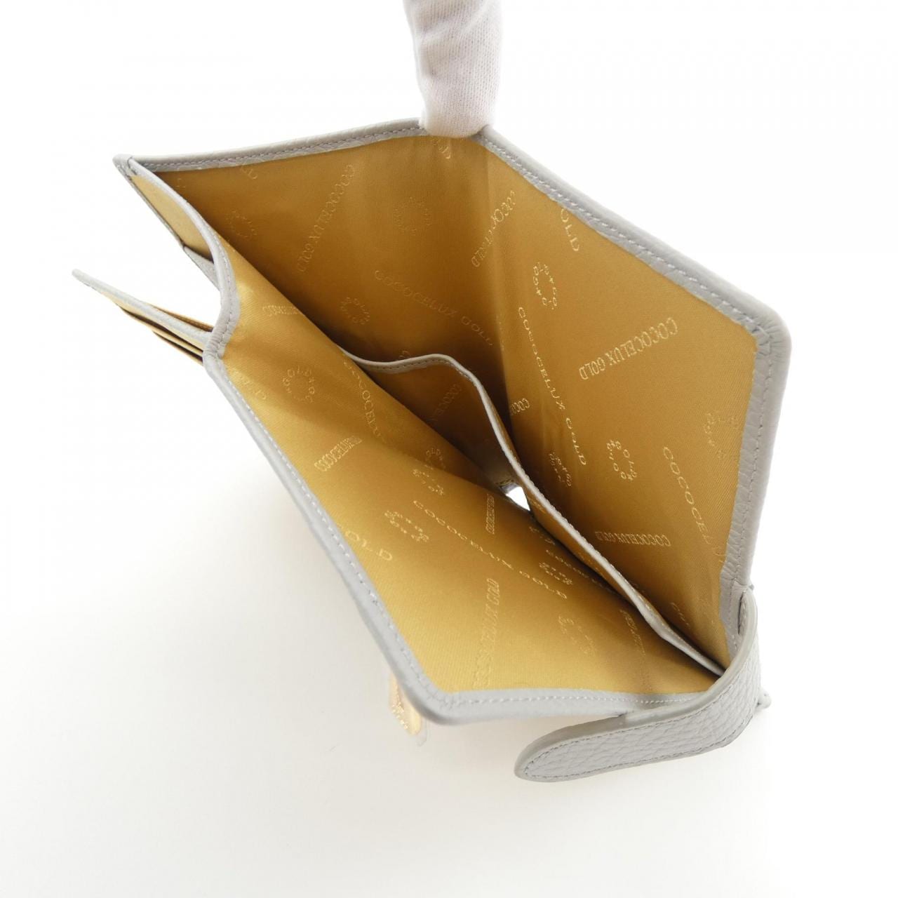 ココセリュクスゴールド COCOCELUX GOLD PASS CASE