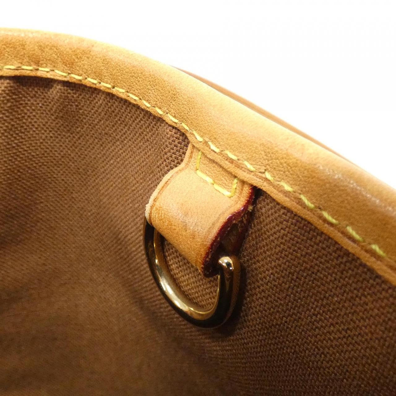 ルイヴィトン モノグラム バティニョール ヴェルティカル M51153 ショルダーバッグ