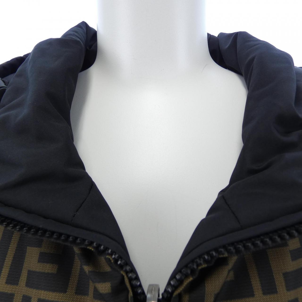 フェンディ FENDI FAN052 AGMY ブルゾン