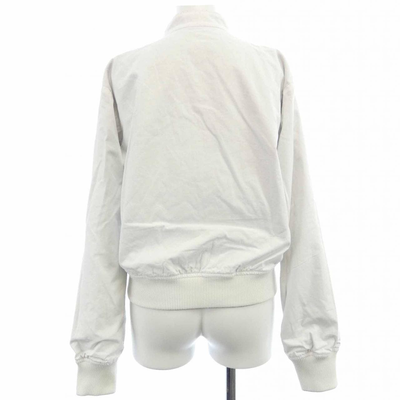 ルイヴィトン LOUIS VUITTON リバーシブルモノグラムレリーフ FNJA19AQV ブルゾン