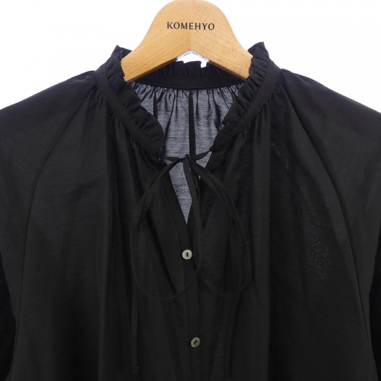 スピックアンドスパン SPICK & SPAN シャツ