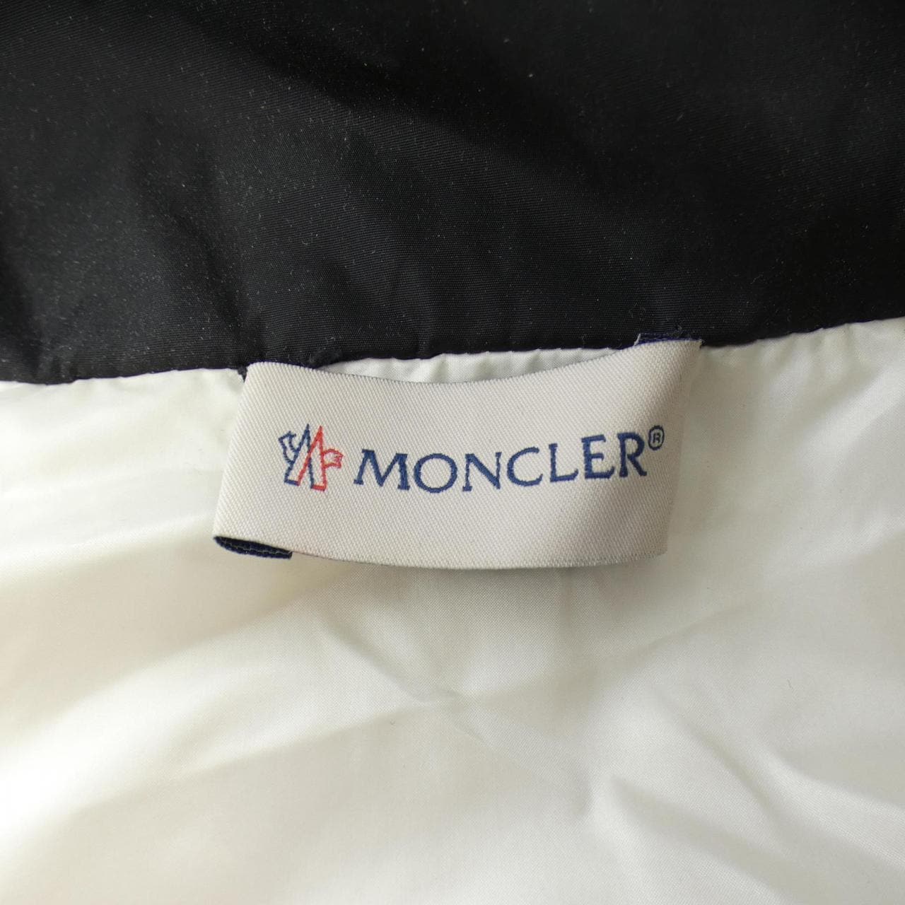 モンクレール MONCLER 20938G73800 ブルゾン