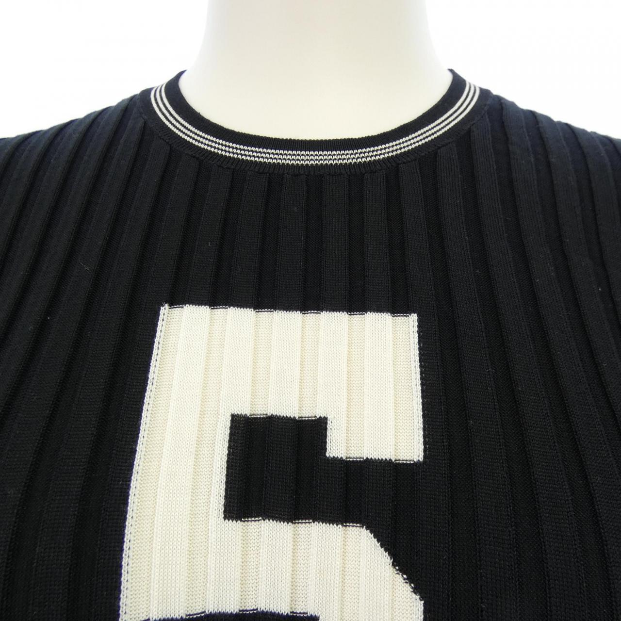 シャネル CHANEL P60627K46427 ニット