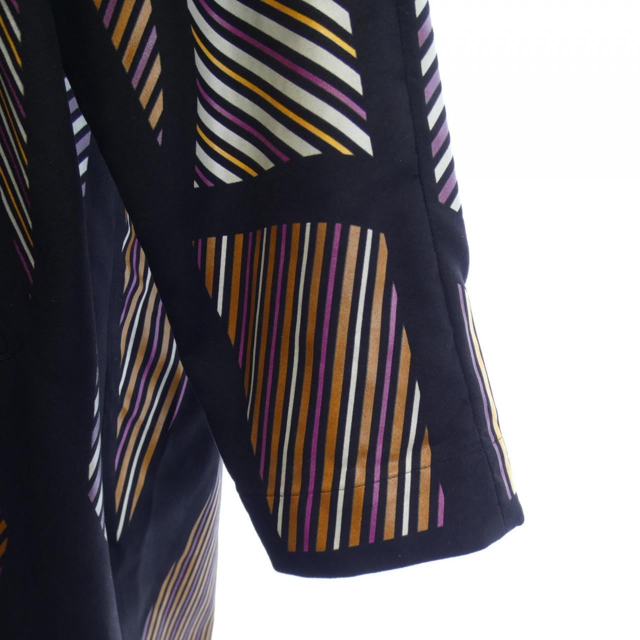 イッセイミヤケ ISSEY MIYAKE コート