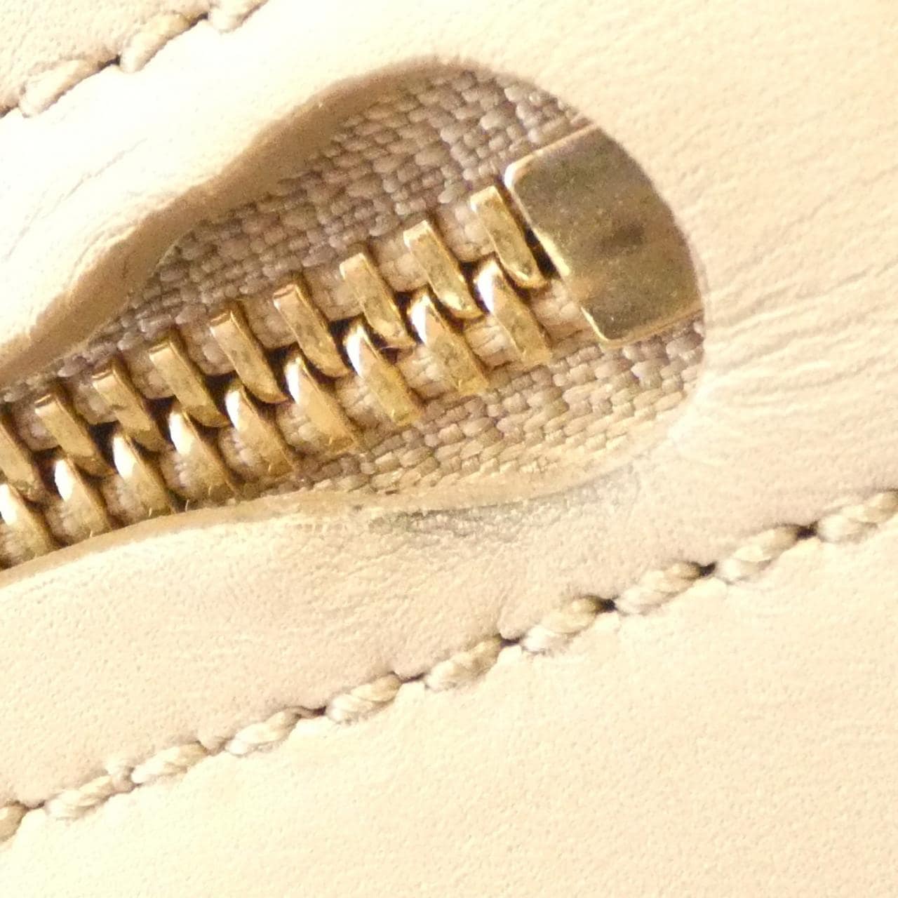 サルヴァトーレフェラガモ ソフィア 21 D543 バッグ