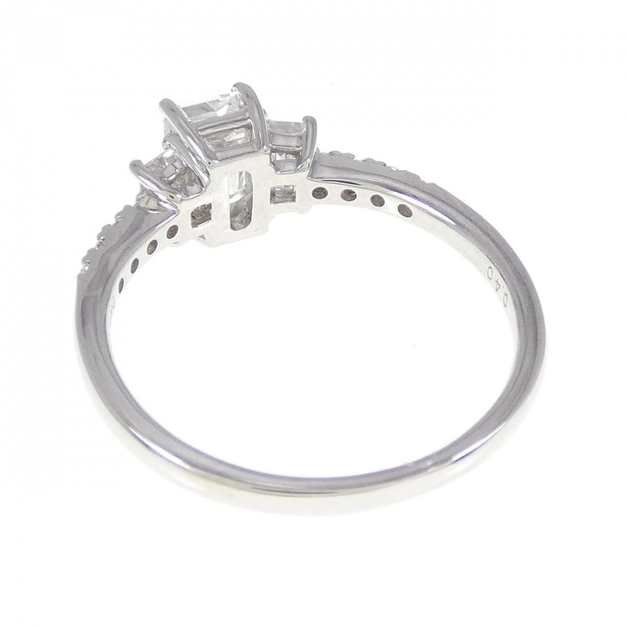 PT ダイヤモンド リング 1.014CT D SI1 エメラルドカット