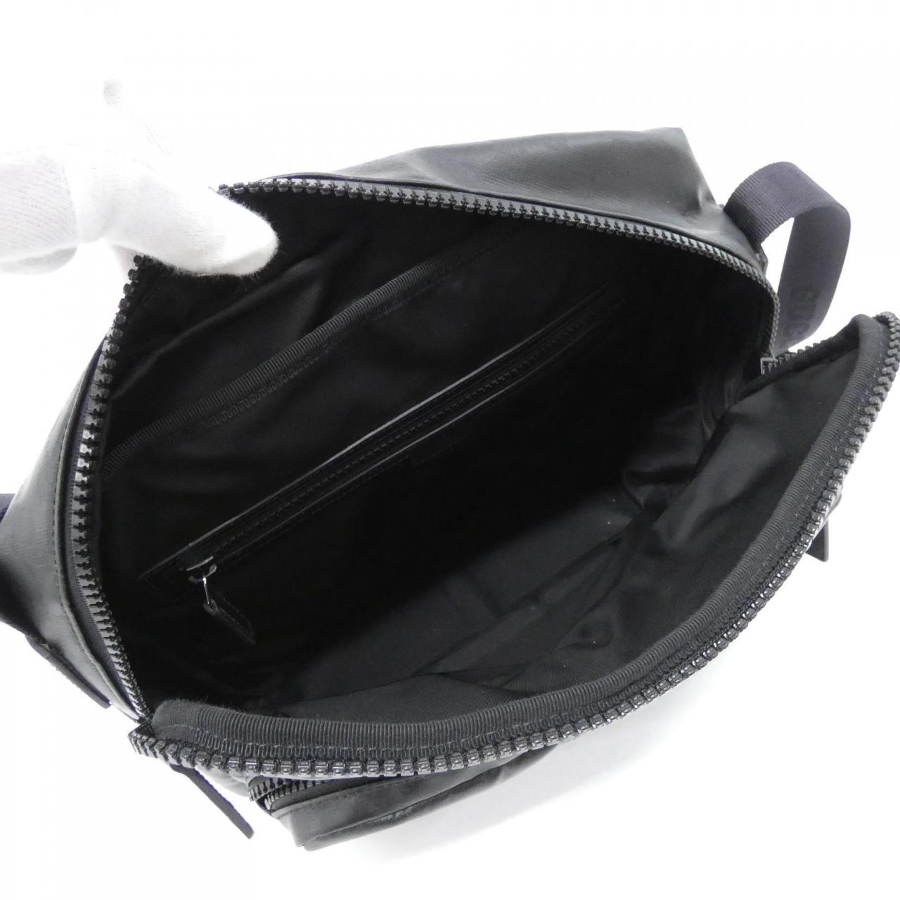グッチ 782764 FAC5L ショルダーバッグ