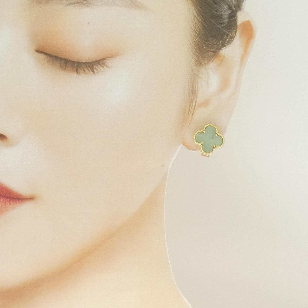 ヴァンクリーフ&アーペル ヴィンテージアルハンブラ イヤリング