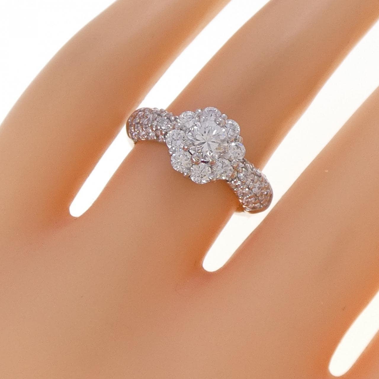 PT900 ダイヤモンド リング 0.505CT E VS1 Fair