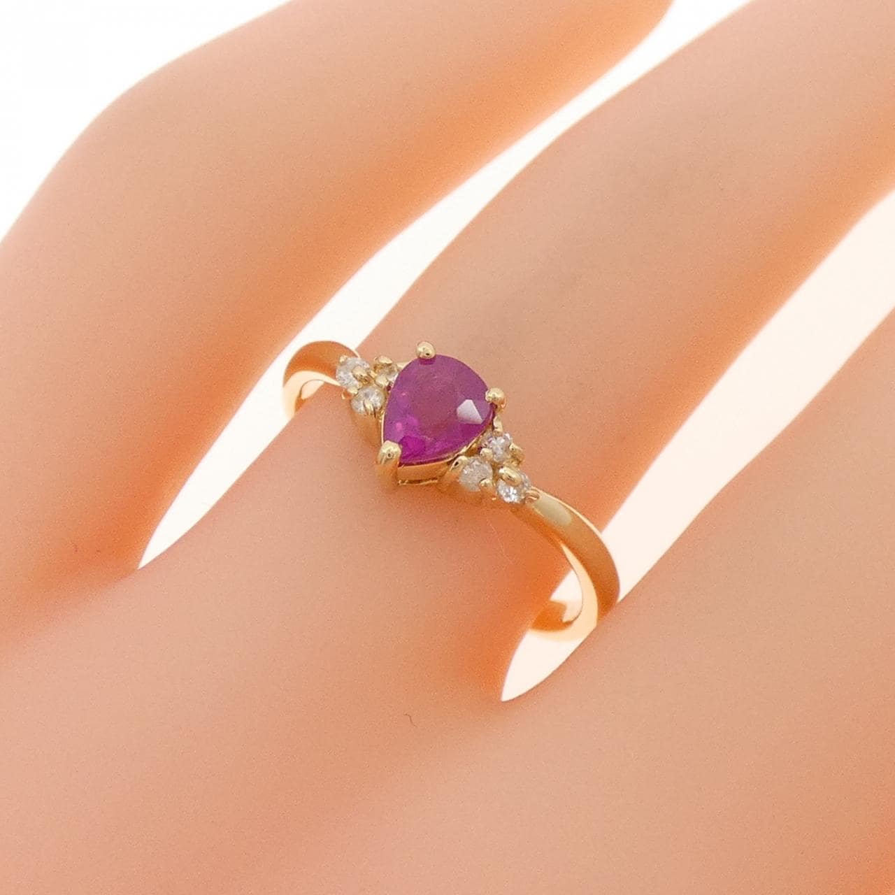 K18YG ルビー リング 0.49CT