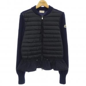 モンクレール MONCLER ダウンジャケット