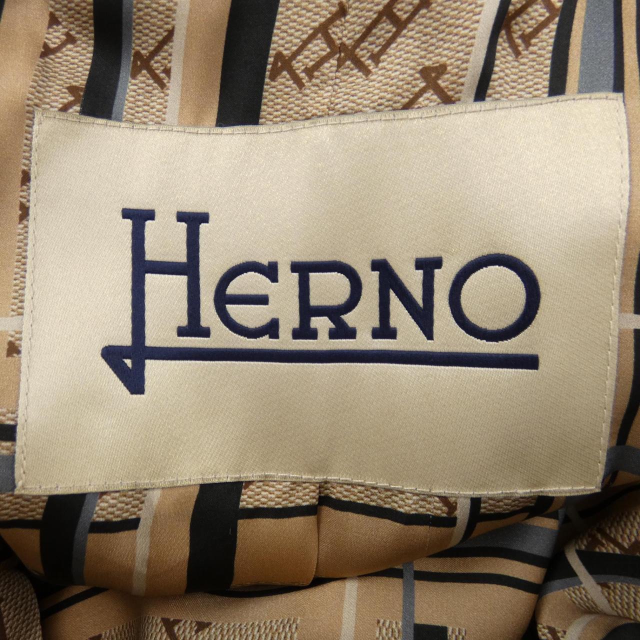 ヘルノ Herno コート