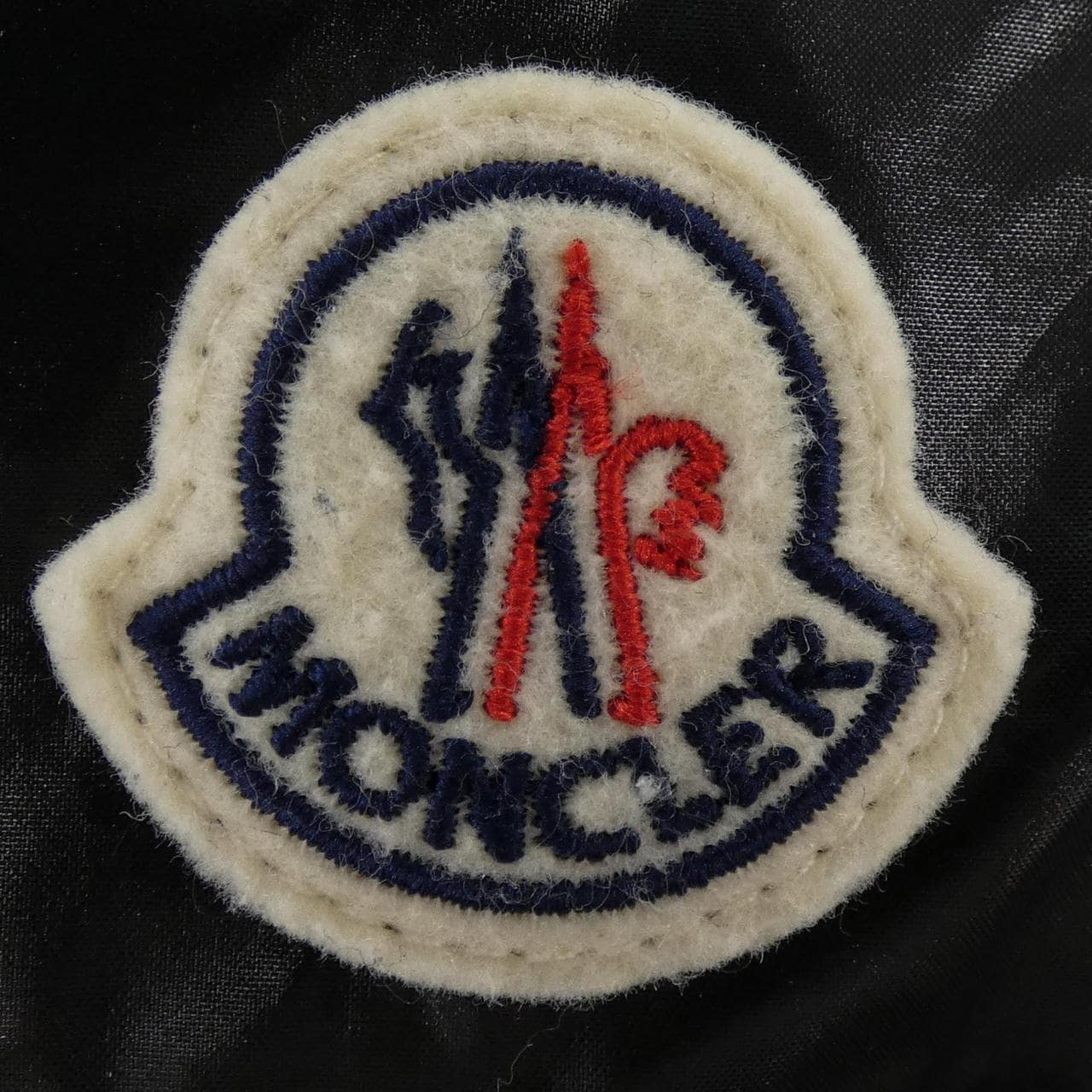 MONCLER Gary羽绒服