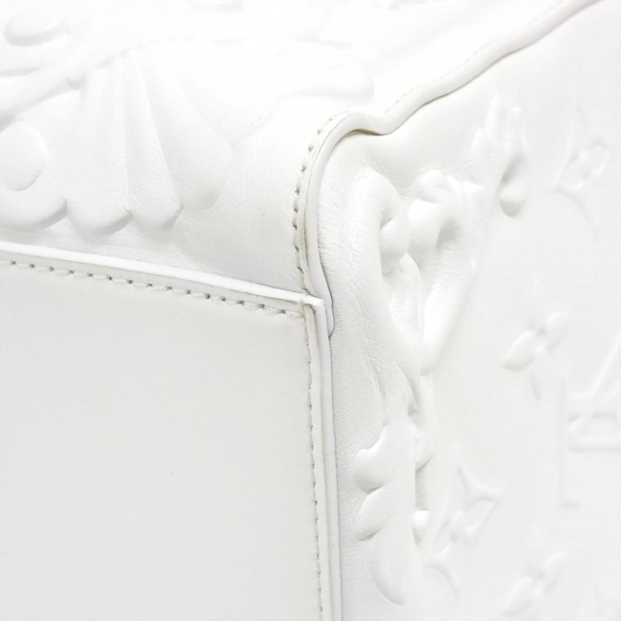 ルイヴィトン LVオーナメント サック プラ M21841 バッグ