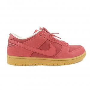 ナイキ NIKE スニーカー