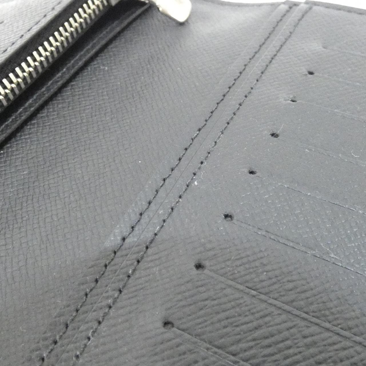 ルイヴィトン タイガ ポルトフォイユ ブラザ M30501 財布