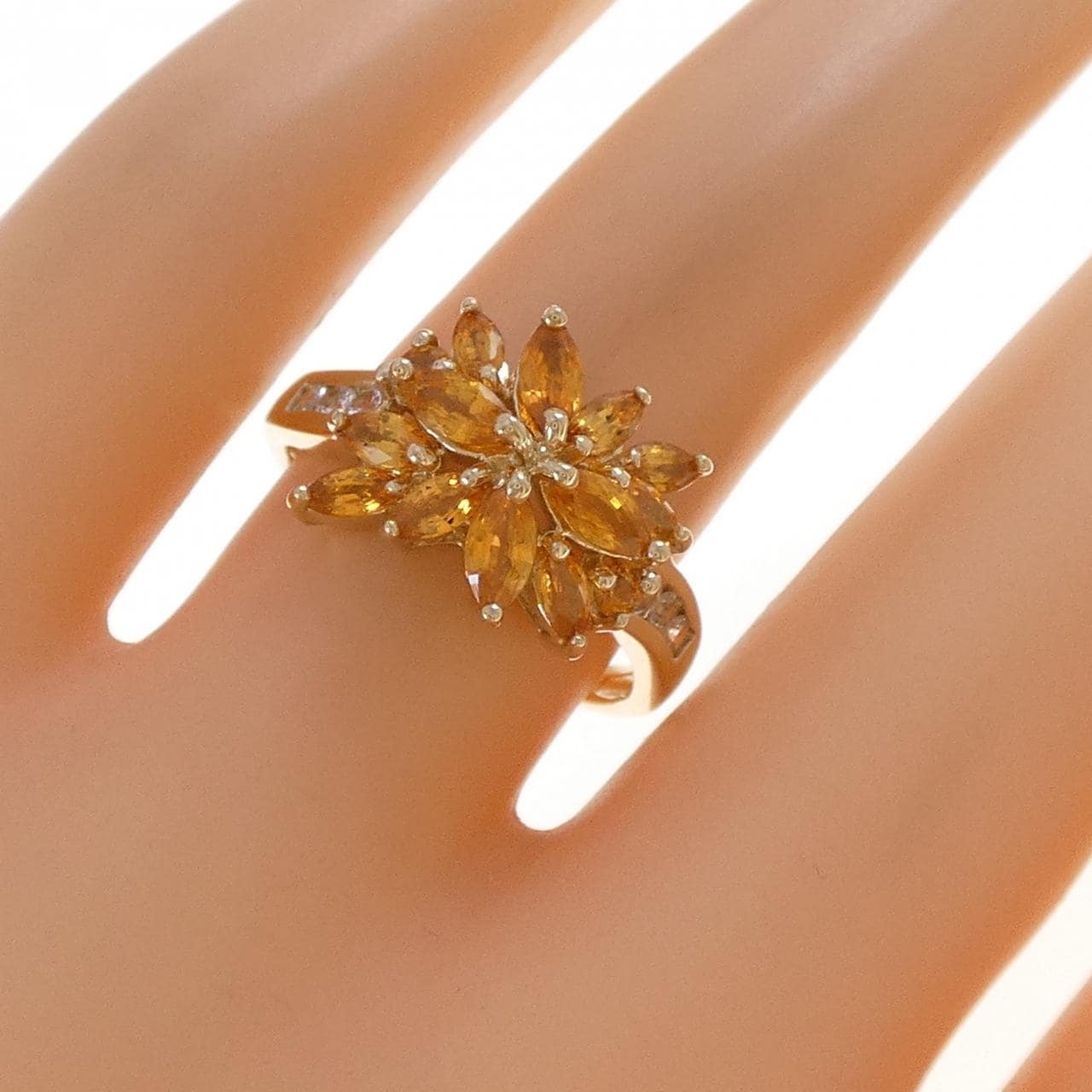 10KYG サファイヤ リング