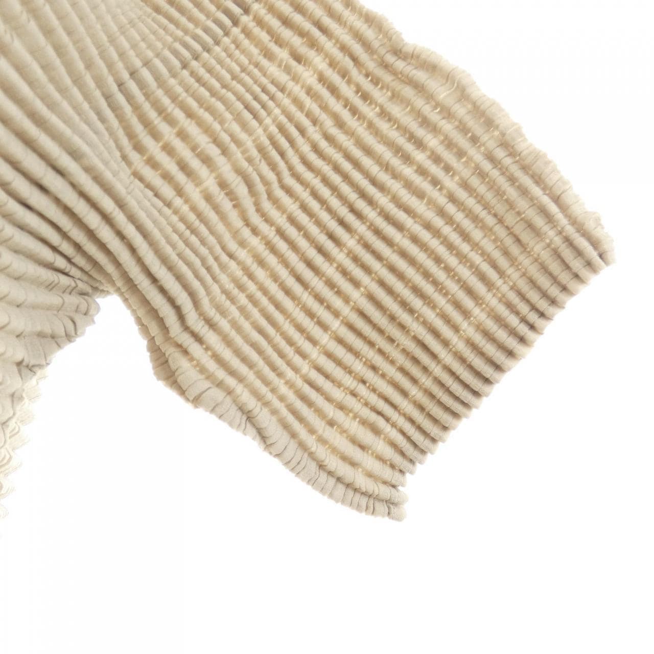 イッセイミヤケ ISSEY MIYAKE IM24FJ526 トップス