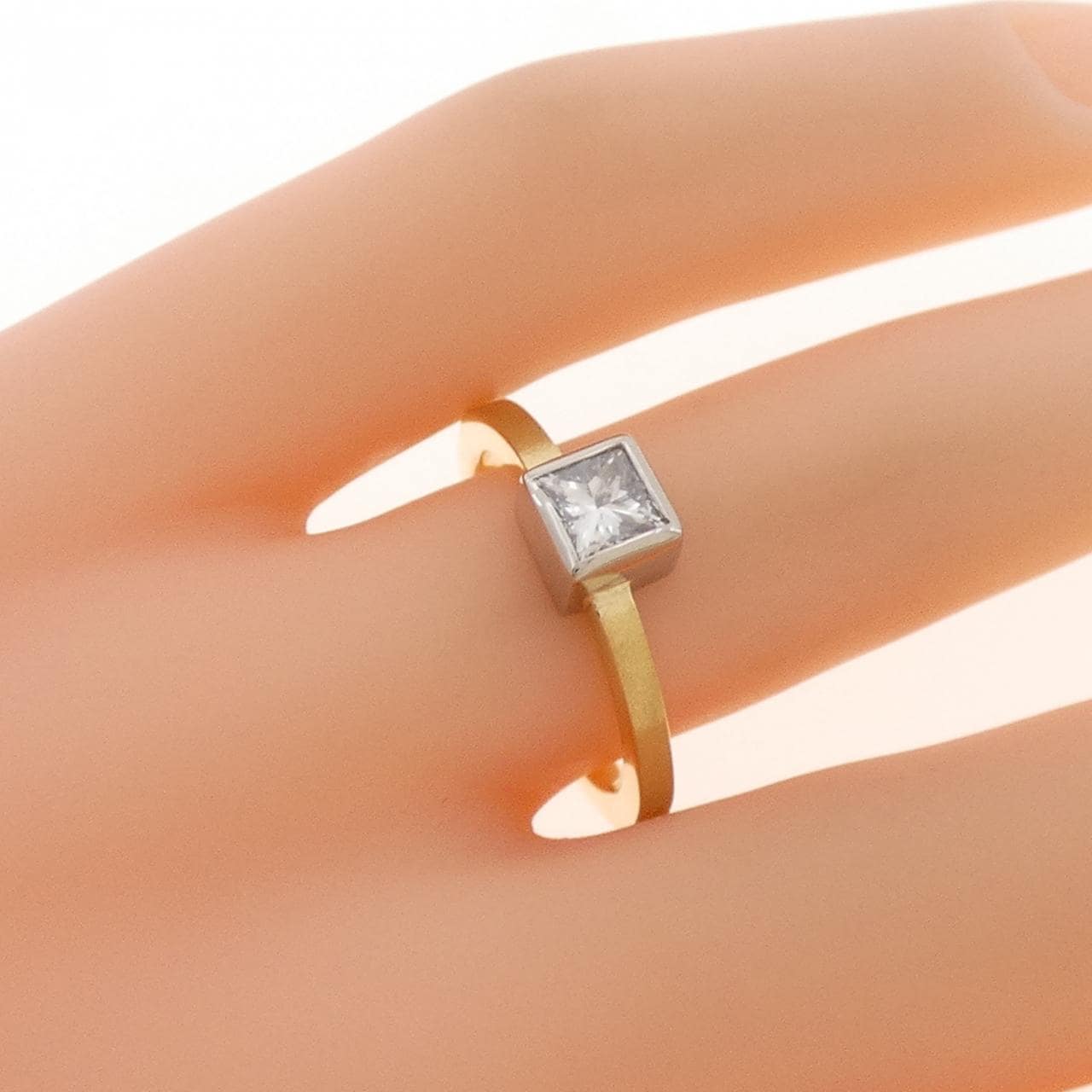 K18YG/K18WG ダイヤモンド リング 0.550CT