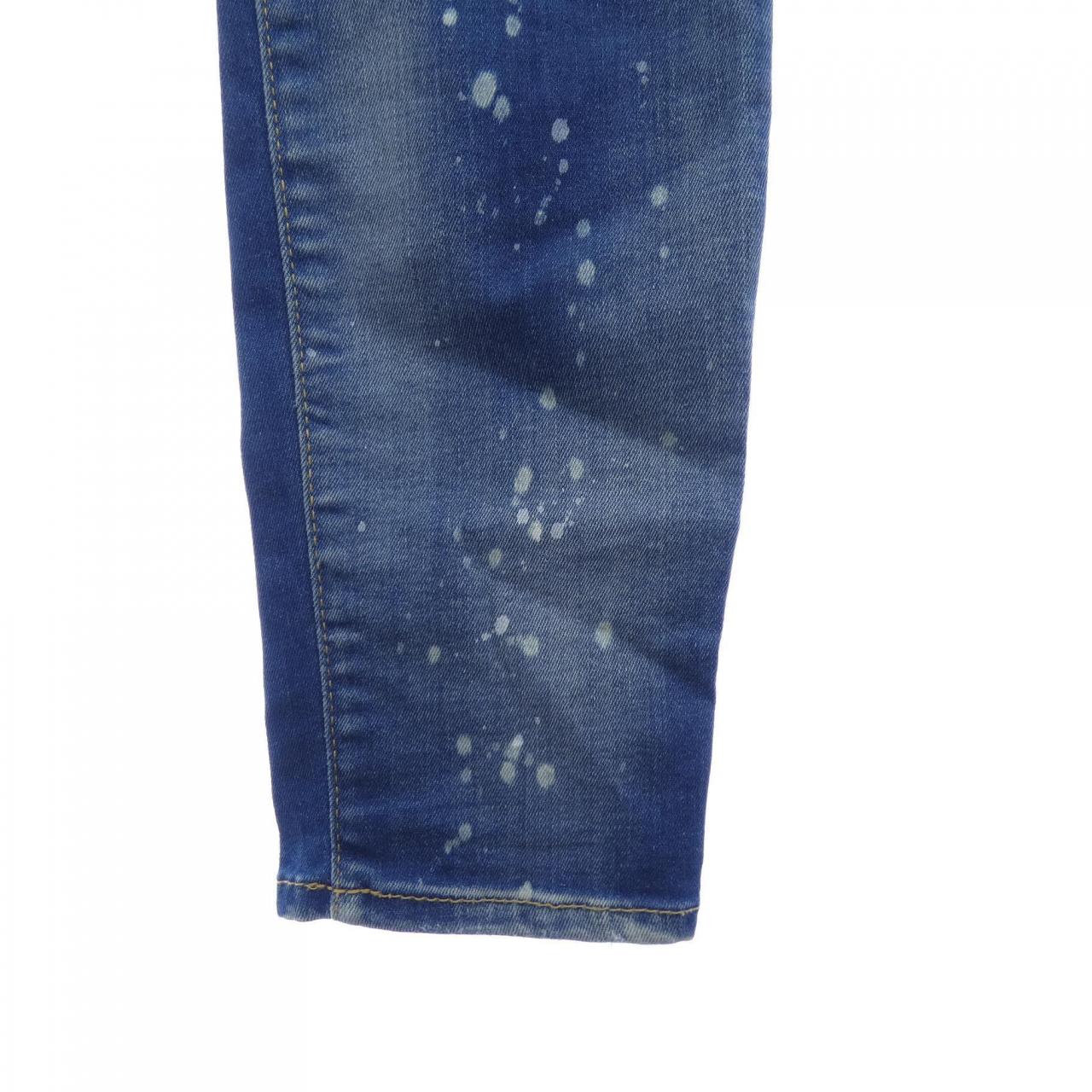 ディースクエアード DSQUARED2 S74LB1061 ジーンズ