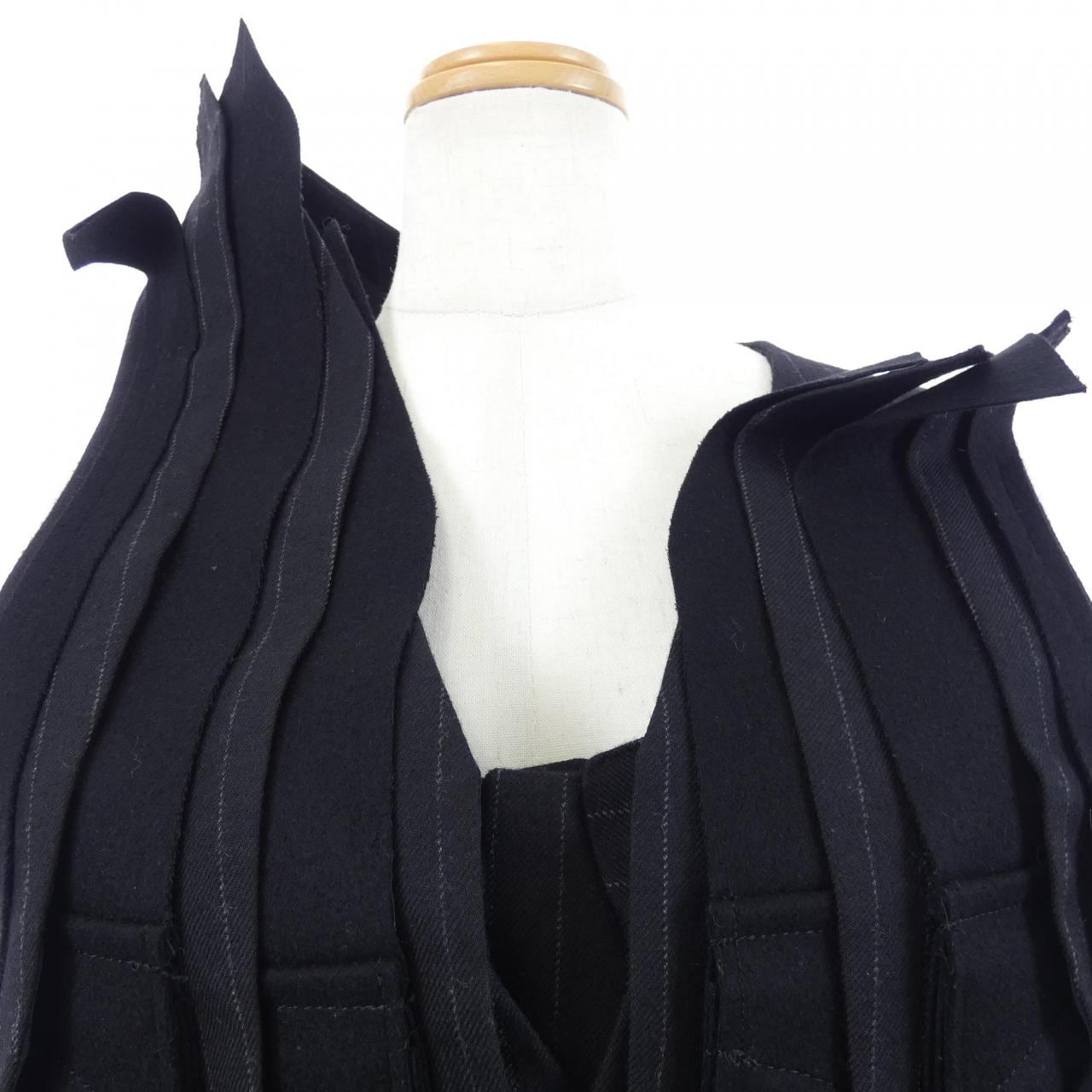 サカイ SACAI 24-07406 ベスト