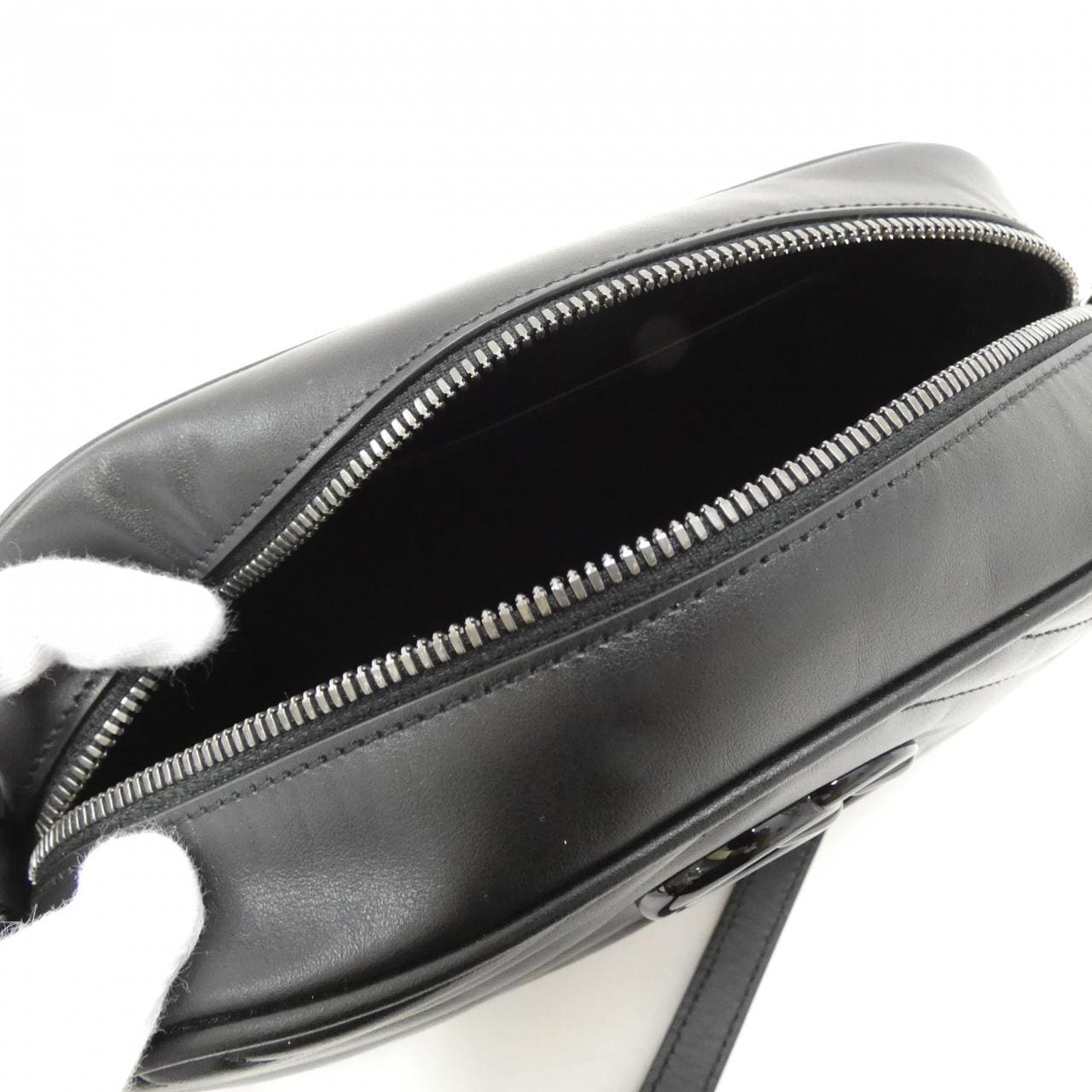 【新品】グッチ GG MARMONT 447632 DTDHV ショルダーバッグ