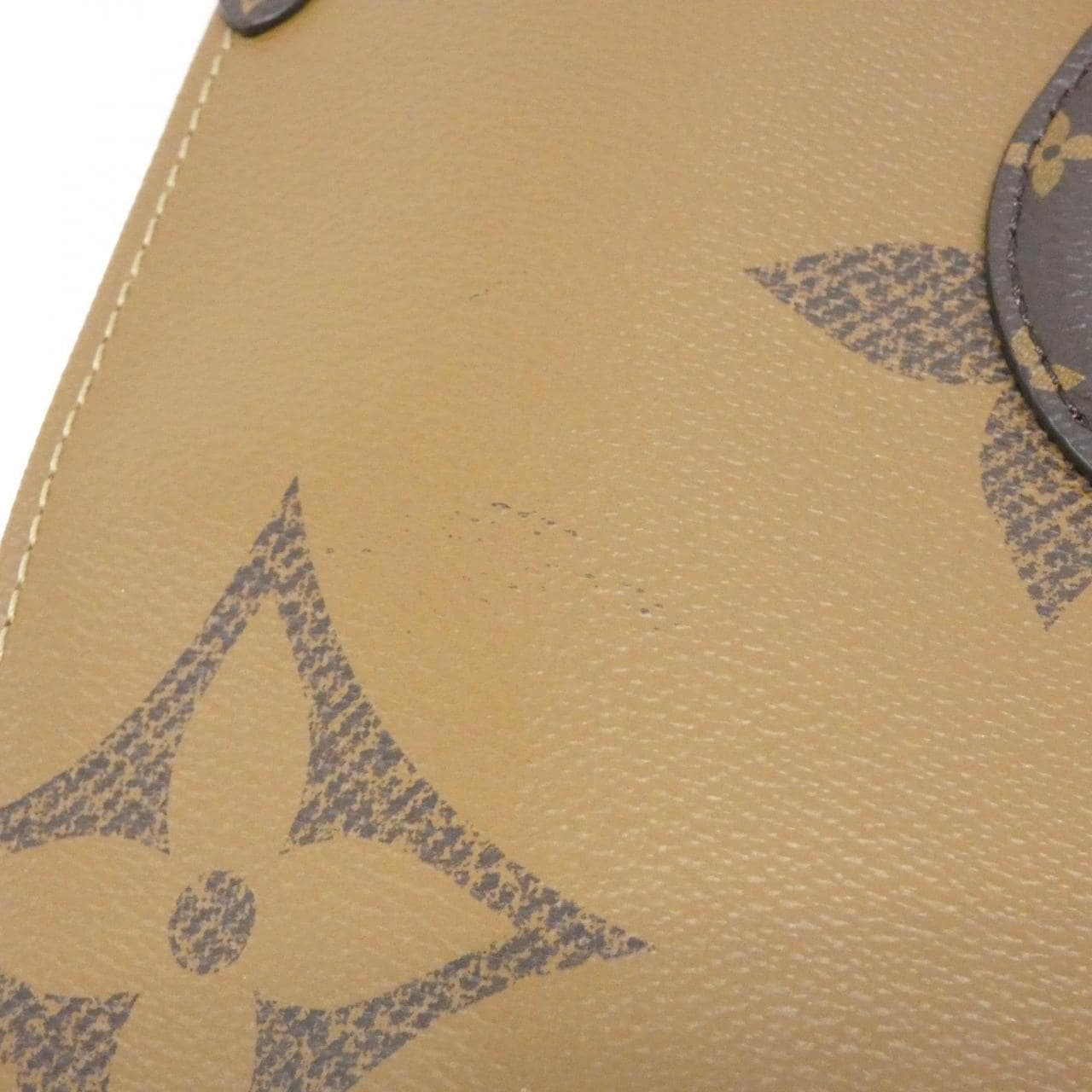 ルイヴィトン モノグラム ジャイアント オンザゴー MM M45321 バッグ