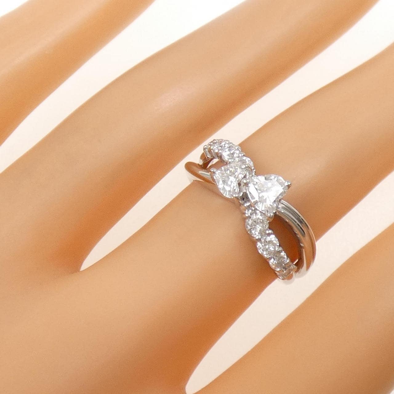 PT900 Diamond Ring 1.00CT