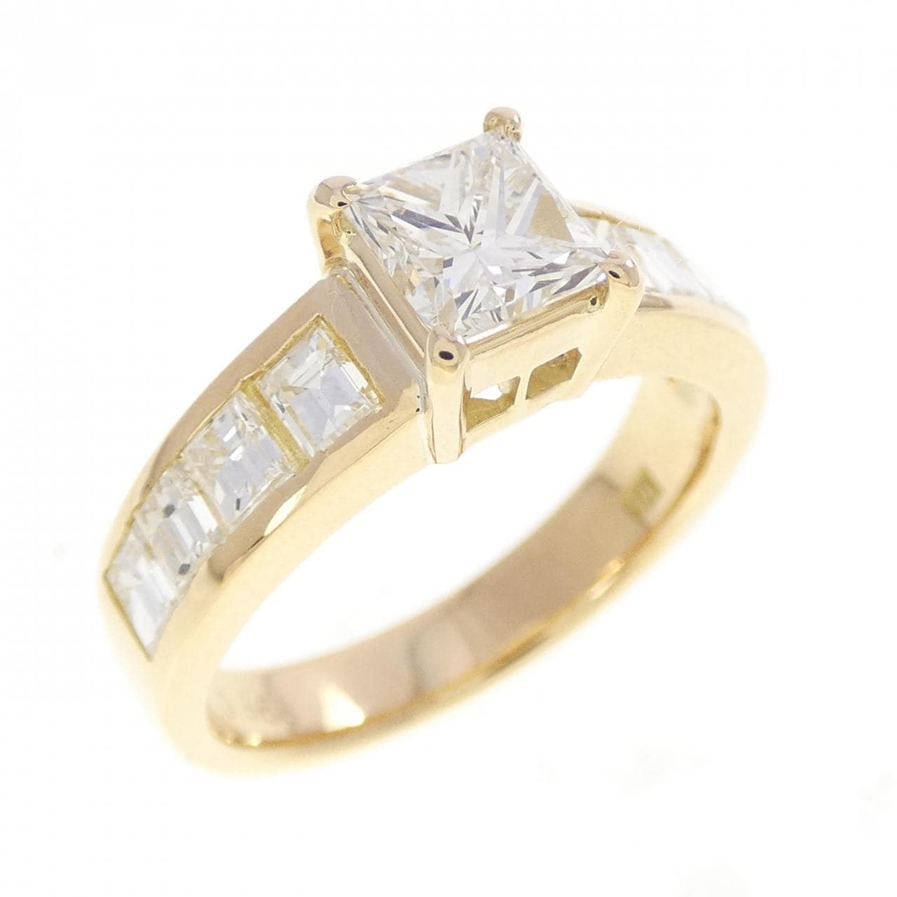K18YG ダイヤモンド リング 0.664CT