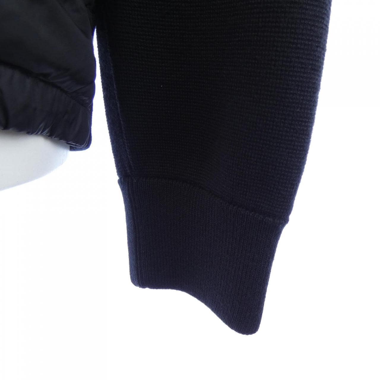 モンクレール MONCLER 20919B50700 ダウンジャケット