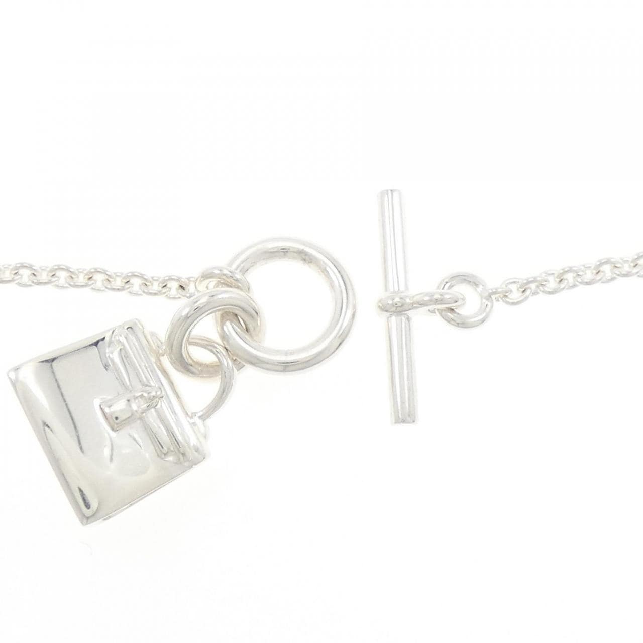 HERMES amulettes kelly necklace