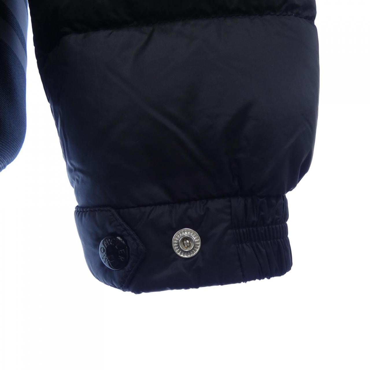 モンクレール MONCLER ダウンジャケット
