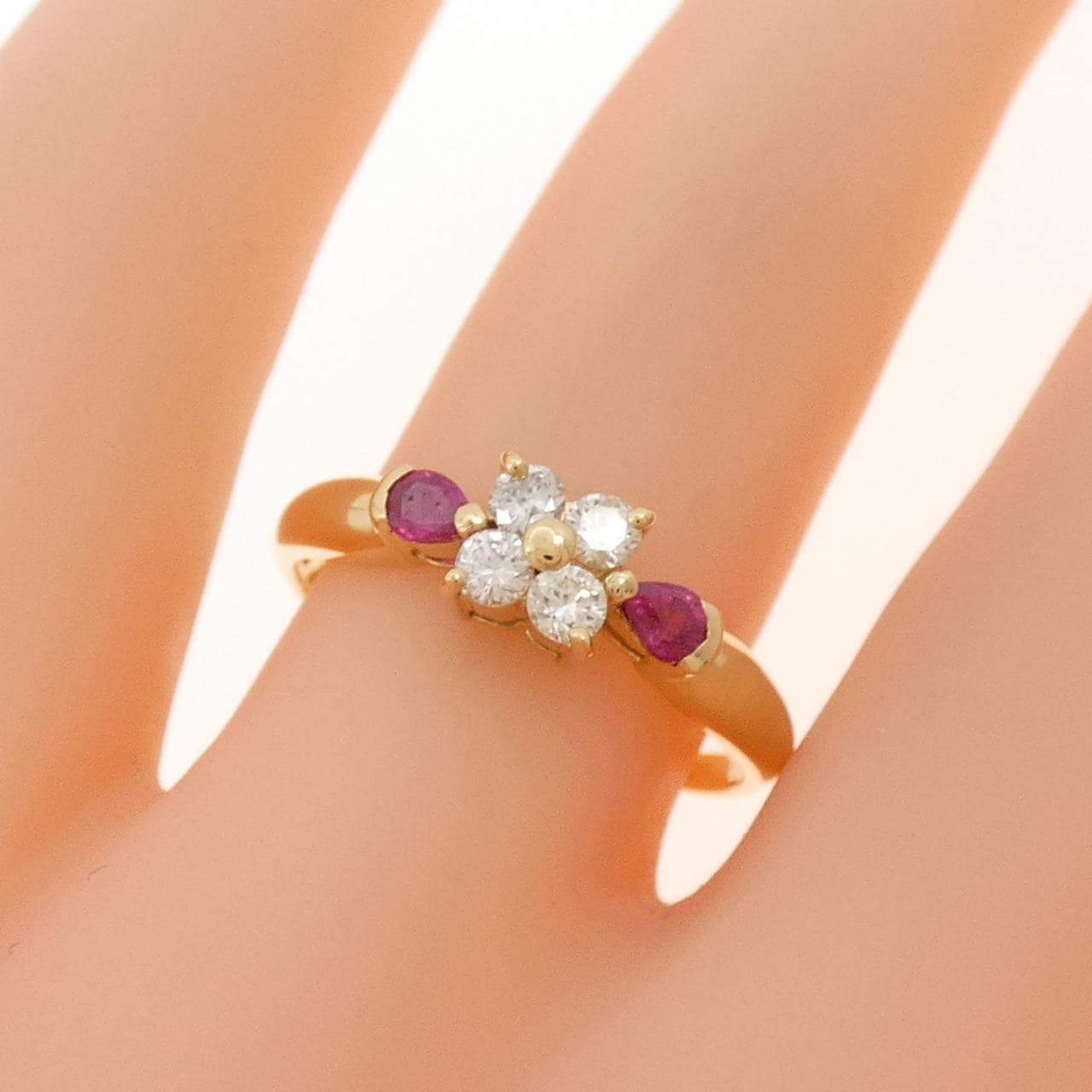 K18YG フラワー ルビー リング 0.18CT
