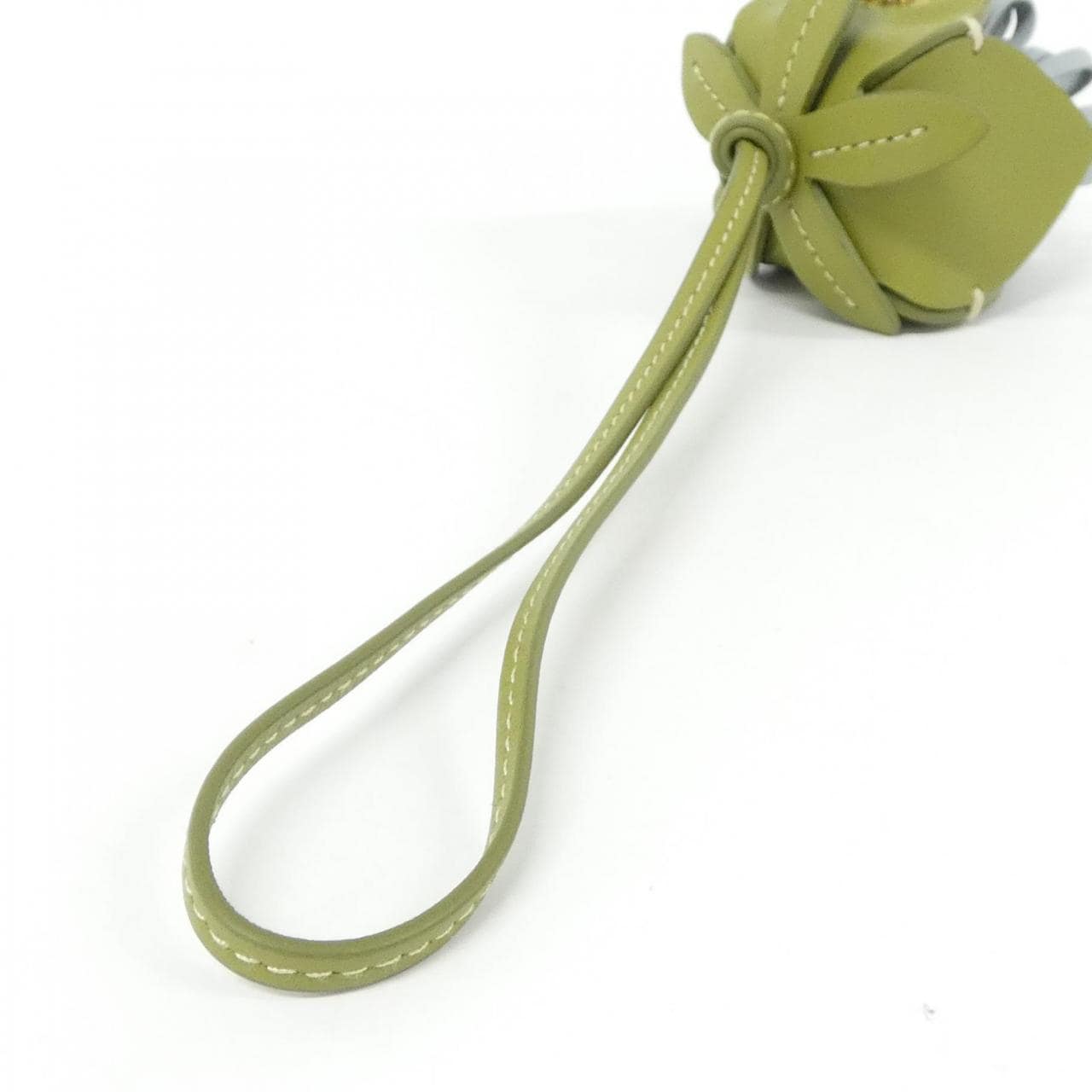 ミュウミュウ 5TL498 バッグチャーム