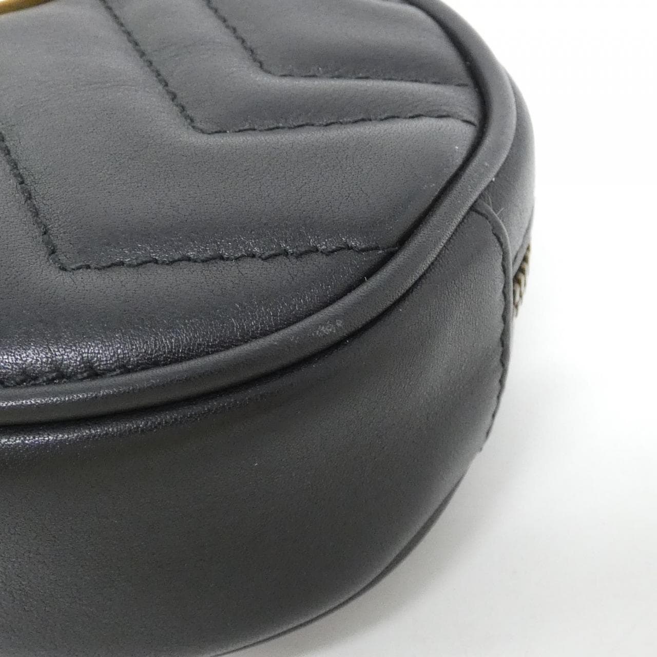 グッチ GG MARMONT 476434 DSVRT ウエストバッグ