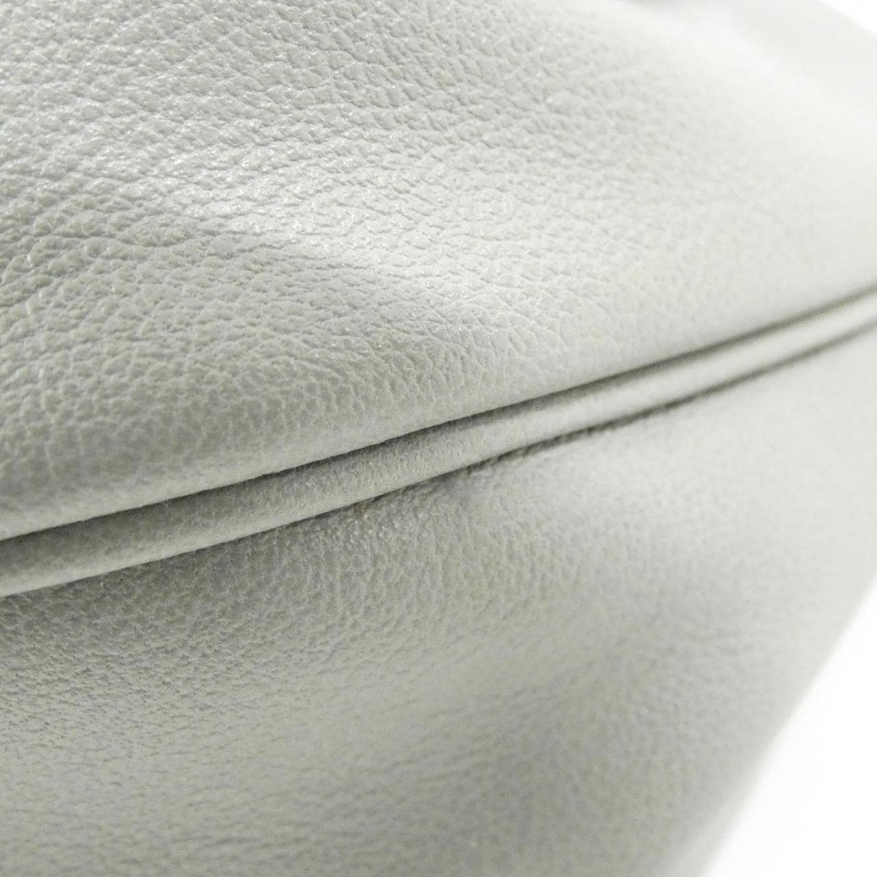 フェンディ フェンディ スパイ スモール 8BR838 AYCT バッグ