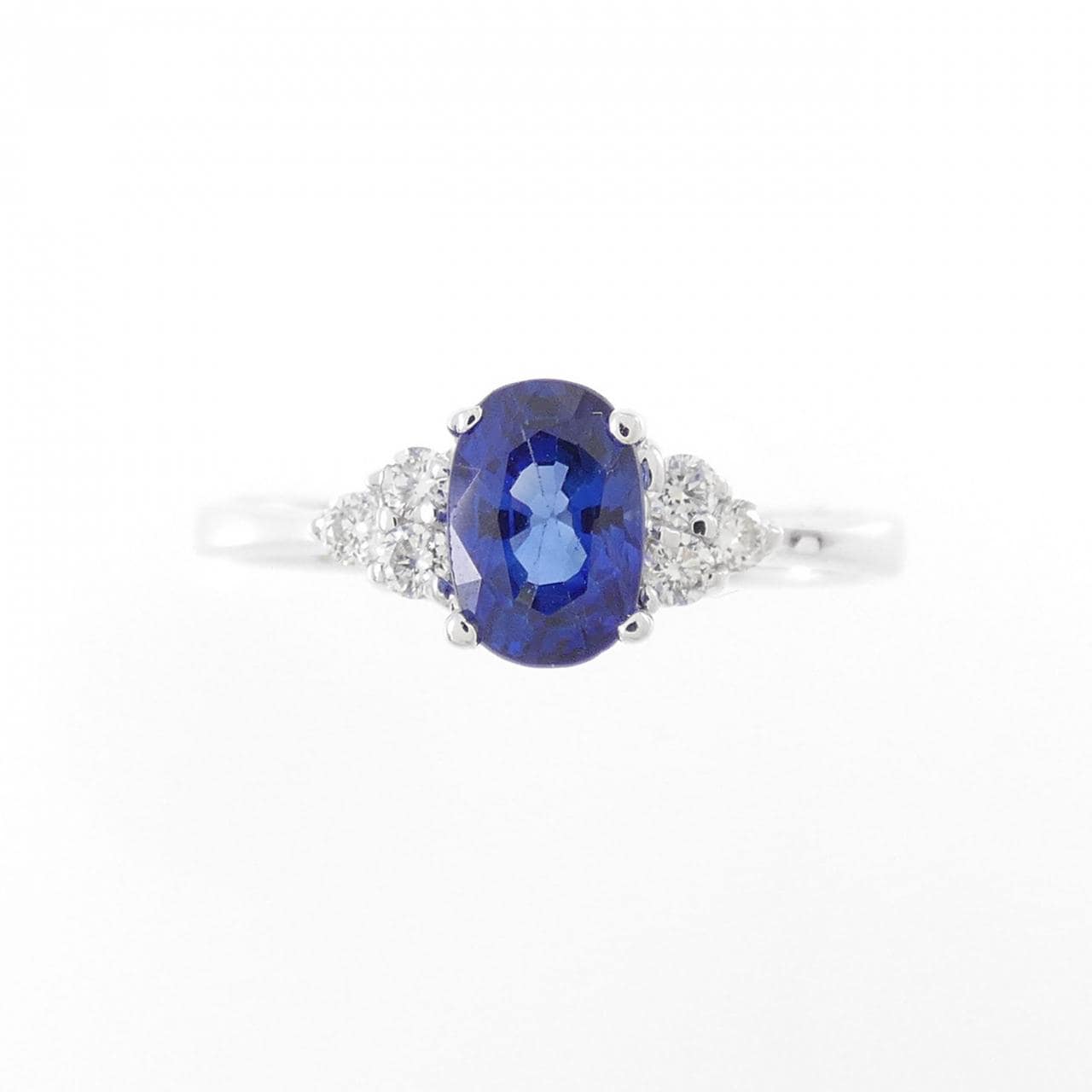 750WG Sapphire Ring 0.76CT