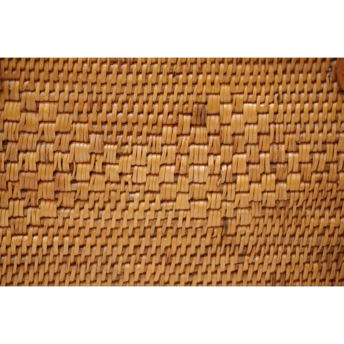 【新品】カゴバッグ　巾着付き