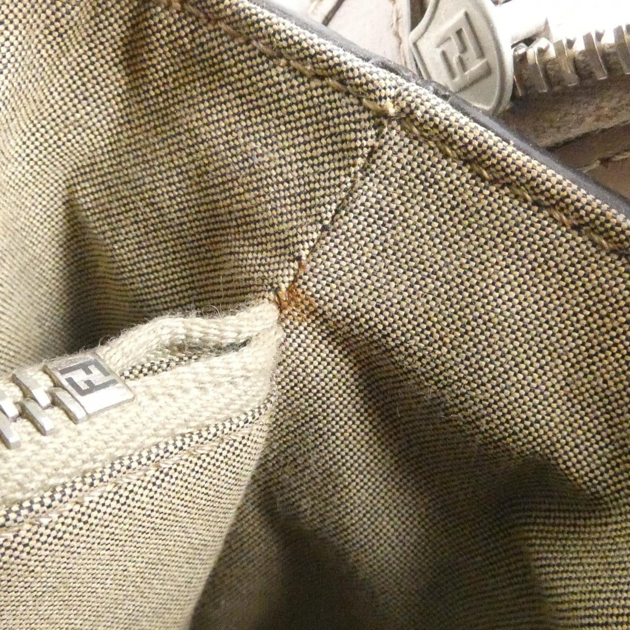 フェンディ バイ ザ ウェイ 8BL124 1D5 バッグ